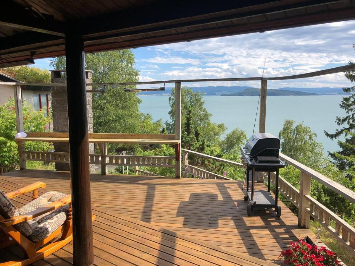 Beautiful 3 Bed In With Seaview Holiday home *