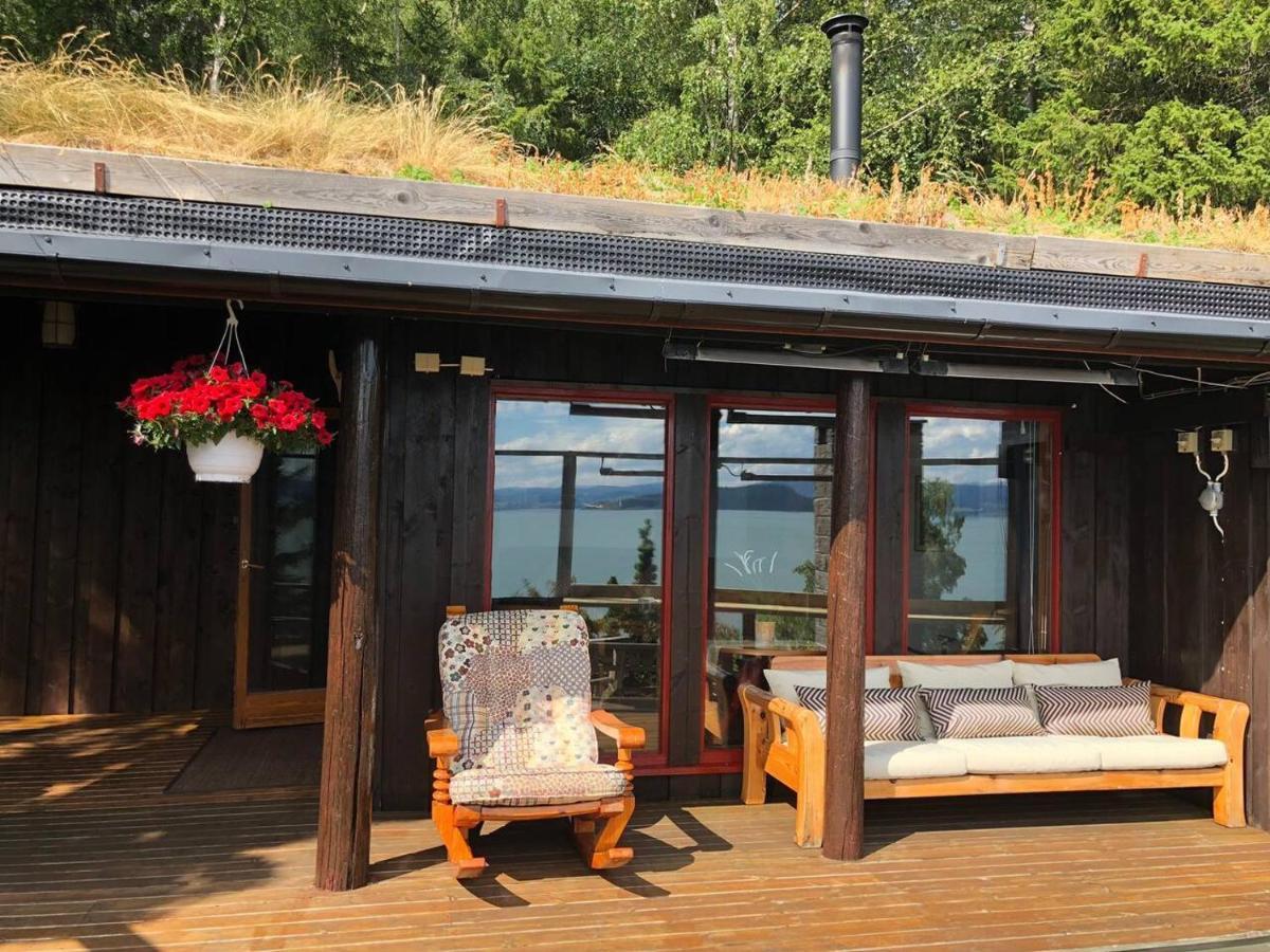 Beautiful 3 Bed In With Seaview * Ytteroy